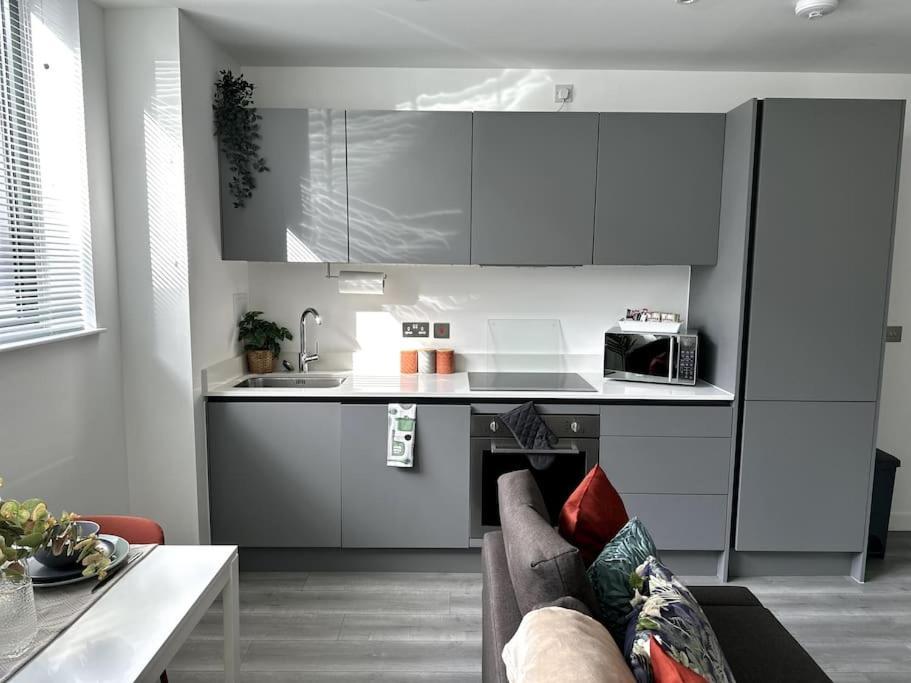 Studio Apartment In Milton Keynes Zewnętrze zdjęcie